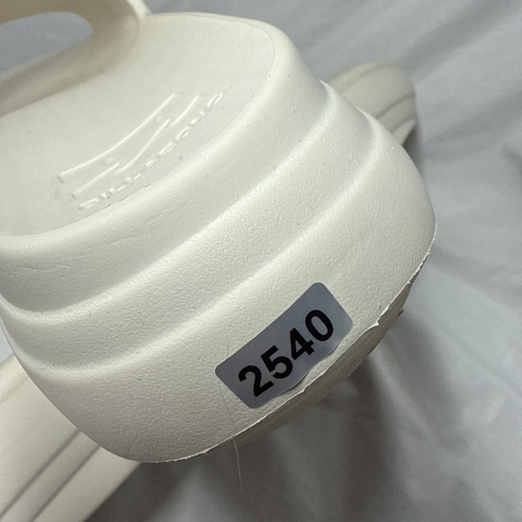 Billabong Cloud Cushion Slides White Chunky Platform Womens Size 10 B Runs Big! - Picture 10 of 10